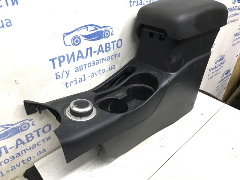Подлокотник Mitsubishi Outlander XL 2.2 DIESEL 4N14 2007 (б/у) Київ - зображення 4
