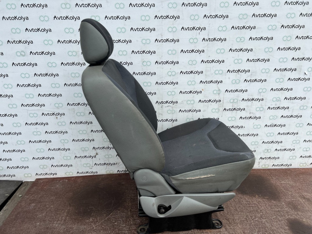 Сиденье переднее пассажира одинарное Opel Vivaro 2001-2013 Ковель - зображення 2