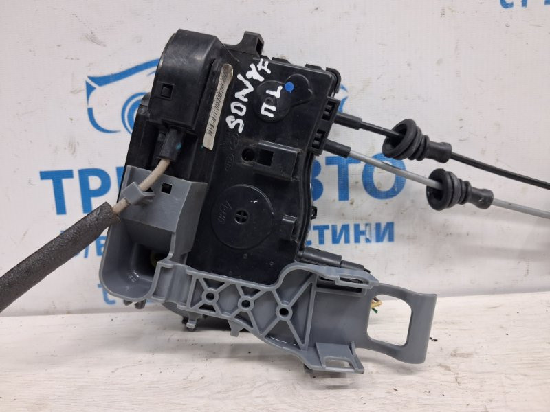 Замок двери передний левый Hyundai Sonata YF 2.4 БЕНЗИН G4KJ 2010 (б/у) Киев - изображение 2