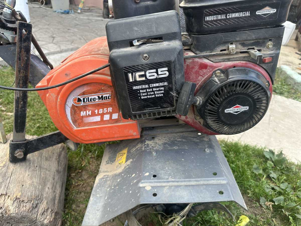 Культиватор Oleo Mac двигун Briggs Stratton  - зображення 1