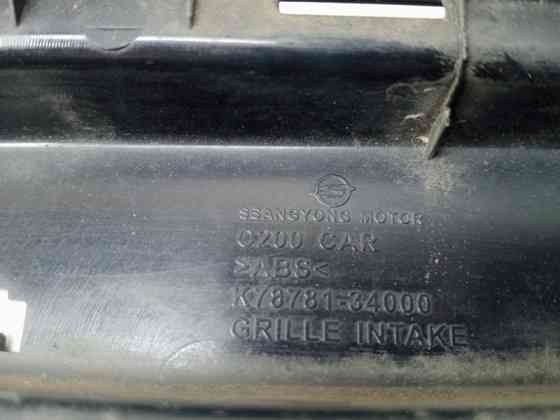 Решетка бампера центральная SsangYong Korando C200 2.0 DIESEL D20DT 2010 (б/у) Київ