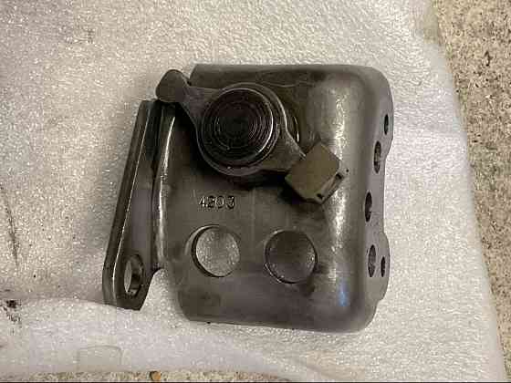 Бу кронштейн задней передачи КПП ND0 Renault Megane Scenic 2, 8200631106, 8200471070 Кропивницький