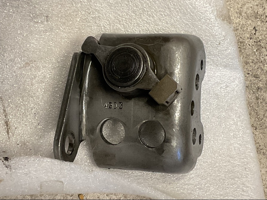 Бу кронштейн задней передачи КПП ND0 Renault Megane Scenic 2, 8200631106, 8200471070 Кропивницький - зображення 1