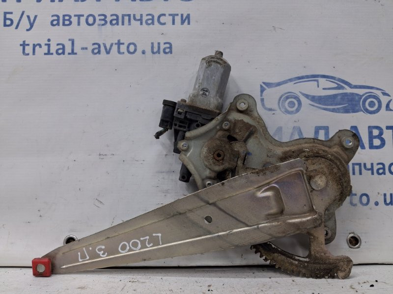 Стеклоподъемник задний правый Mitsubishi L200 KB 2.5 DIESEL 4D56 2006 (б/у) Київ - зображення 2