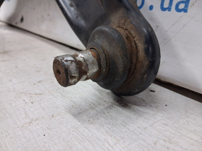 Рычаг правый Mitsubishi Outlander XL 2.4 БЕНЗИН 4B12 2007 (б/у) Киев - изображение 4