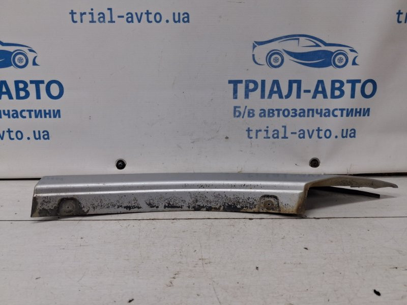 Накладка крыла Mitsubishi Pajero Wagon 3 3.2 ДИЗЕЛЬ 4M41 1999 задн. лев. (б/у) Киев - изображение 2