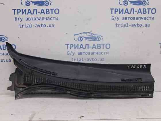 Дефлектор дворников Toyota Avensis T25 1.8 БЕНЗИН 1ZZFE 2002 прав. (б/у) Київ