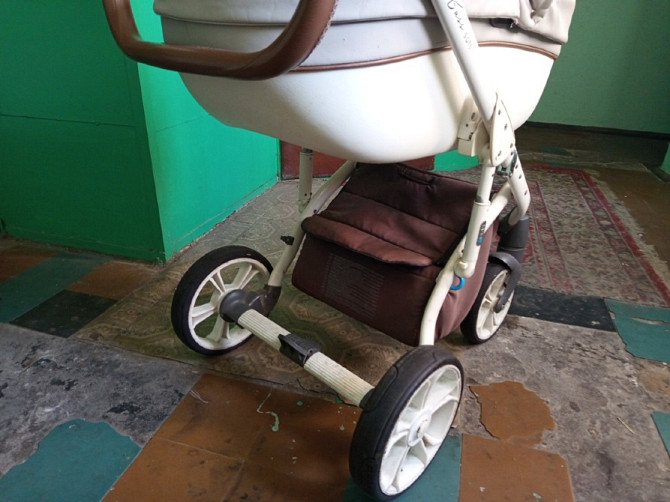 Продам дитячий візочок-люльку Roan Bass-Soft Киев - изображение 2
