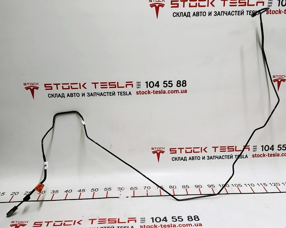 Тормозная трубка(от ABS к тормозной магистрали) первая Tesla model X 1027712-00-E Киев - изображение 1