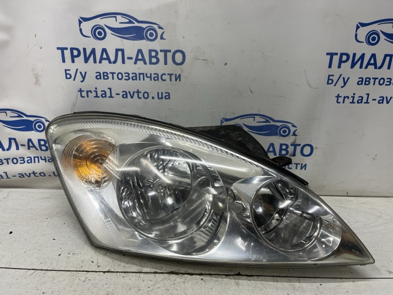 Фара правая Kia Ceed 2006-2012  (Арт. 79579) Киев - изображение 1