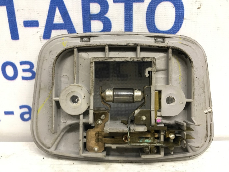 Плафон задний Mitsubishi L200 KB 2.5 ДИЗЕЛЬ 4D56U 2006 (б/у) Київ - зображення 2