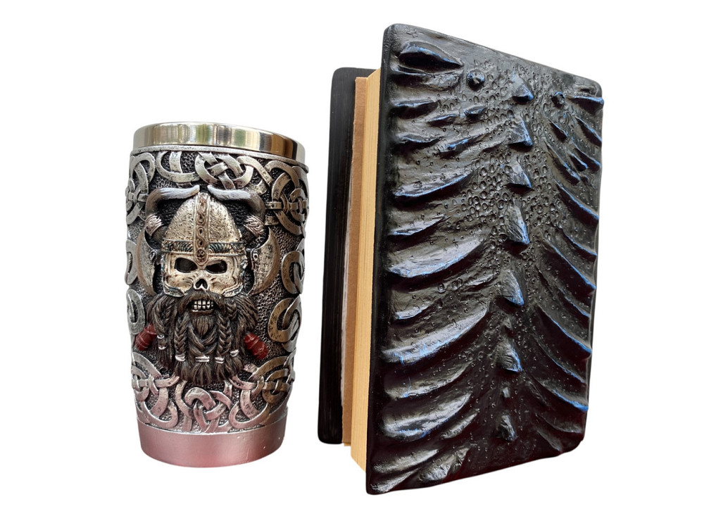 Подарочный набор Стакан 3 Викинг Рыцарь и Блокнот 3 «Книга Теней и Глубин» Київ - зображення 2