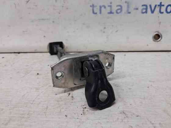 Ограничитель двери задний правый Nissan Qashqai J11 1.2 БЕНЗИН HRA2DDT 2013 (б/у) Київ