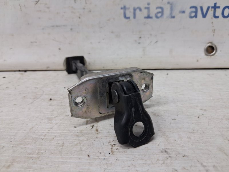 Ограничитель двери задний правый Nissan Qashqai J11 1.2 БЕНЗИН HRA2DDT 2013 (б/у) Київ - зображення 2