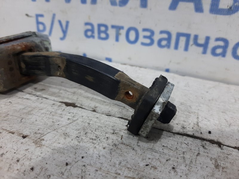 Ограничитель двери задний правый Kia Ceed ED 1.4 БЕНЗИН G4FA 2006 (б/у) Київ - зображення 3