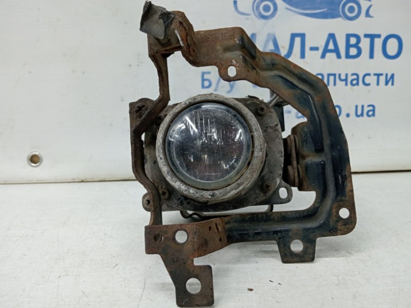 Фара противотуманная правая Mitsubishi Lancer 9 1.6 БЕНЗИН 4G18 2003 (б/у) Киев - изображение 1