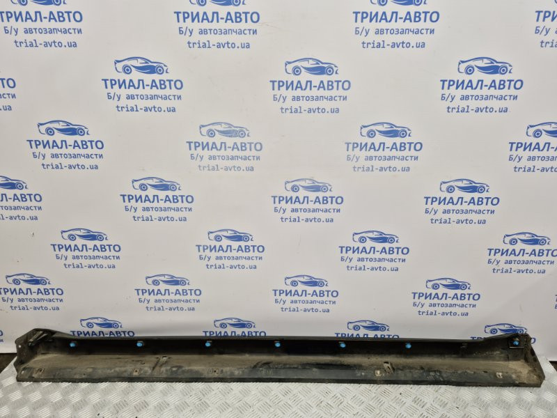 Накладка порога внешняя правая Mitsubishi Outlander XL 2.2 DIESEL 4N14 2007 (б/у) Киев - изображение 4