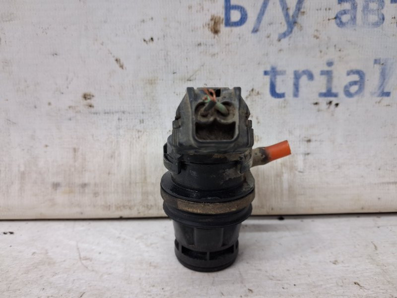 Насос омывателя стекла Mitsubishi Pajero Wagon 3 3.2 ДИЗЕЛЬ 4M41 1999 (б/у) Київ - зображення 2