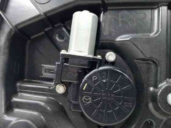 Стеклоподъемник задний правый Mazda 6 GH 2.5 БЕНЗИН L5-VE 2007 (б/у) Киев