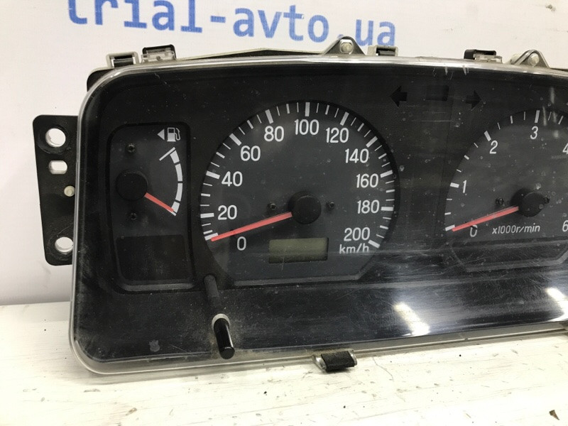 Приборная панель Mitsubishi Pajero Sport K9 2.5 DIESEL 4D56 1996 (б/у) Київ - зображення 2