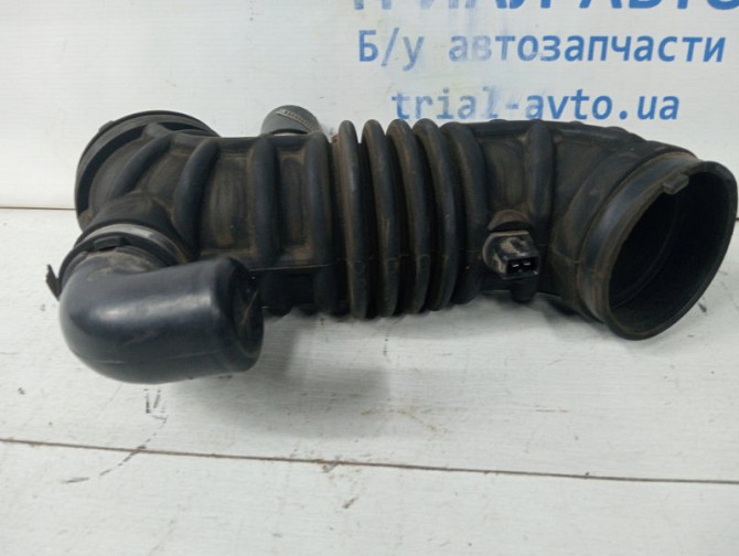 Патрубок воздушного фильтра Chevrolet Captiva C100 2.4 БЕНЗИН Z24SED 2006 (б/у) Київ - зображення 2