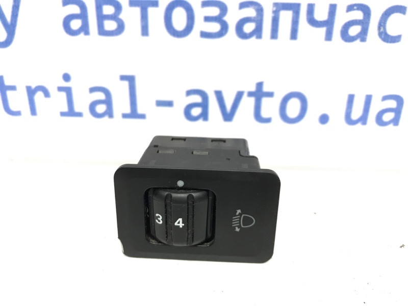 Корректор фар Mitsubishi Pajero Sport K9 2.5 DIESEL 4D56 1996 (б/у) Киев - изображение 1