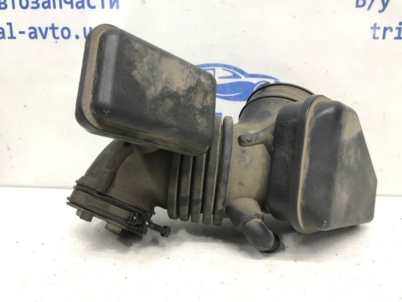 Патрубок воздушного фильтра Hyundai Santa fe CM 2.7 БЕНЗИН G6EA 2005 (б/у) Киев - изображение 1