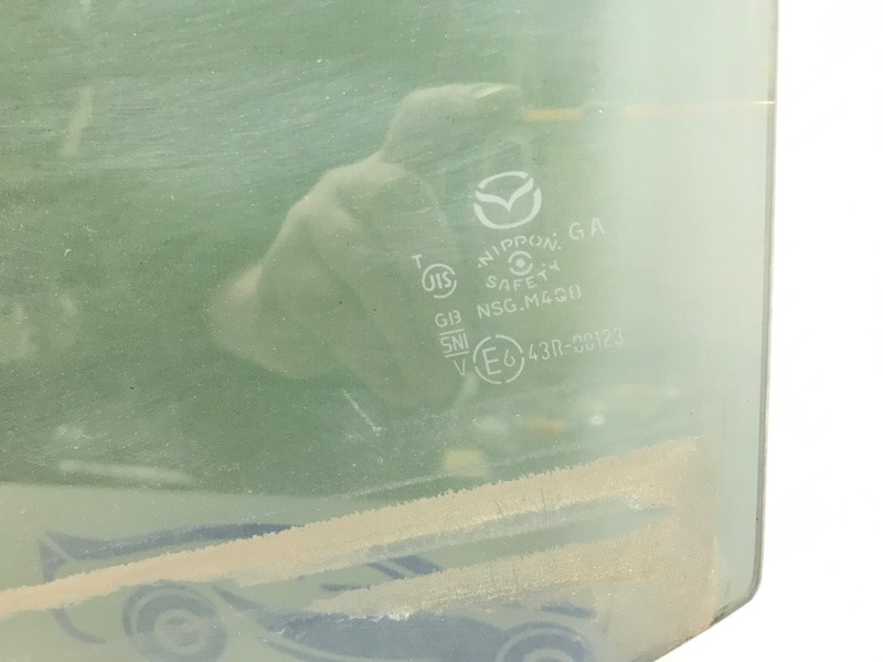 Стекло двери заднее левое Mazda 6 GJ 2.2 DIESEL 2012 (б/у) Київ - зображення 3