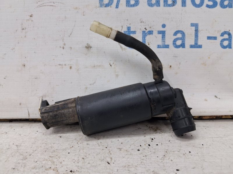 Насос омывателя стекла Toyota Avensis T25 2.2 DIESEL 2ADFTV 2002 (б/у) Київ - зображення 1