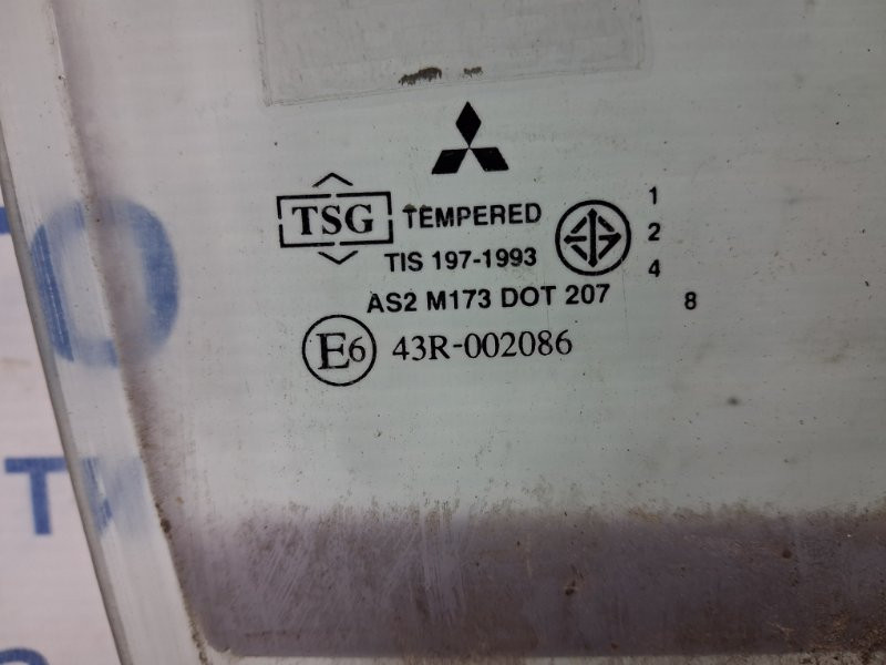 Стекло двери переднее правое Mitsubishi L200 2006-2015 MN117598 (Арт. 67129) Київ - зображення 3