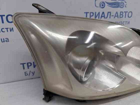 Фара правая галоген Toyota Avensis T25 1.8 БЕНЗИН 1ZZFE 2002 (б/у) Київ
