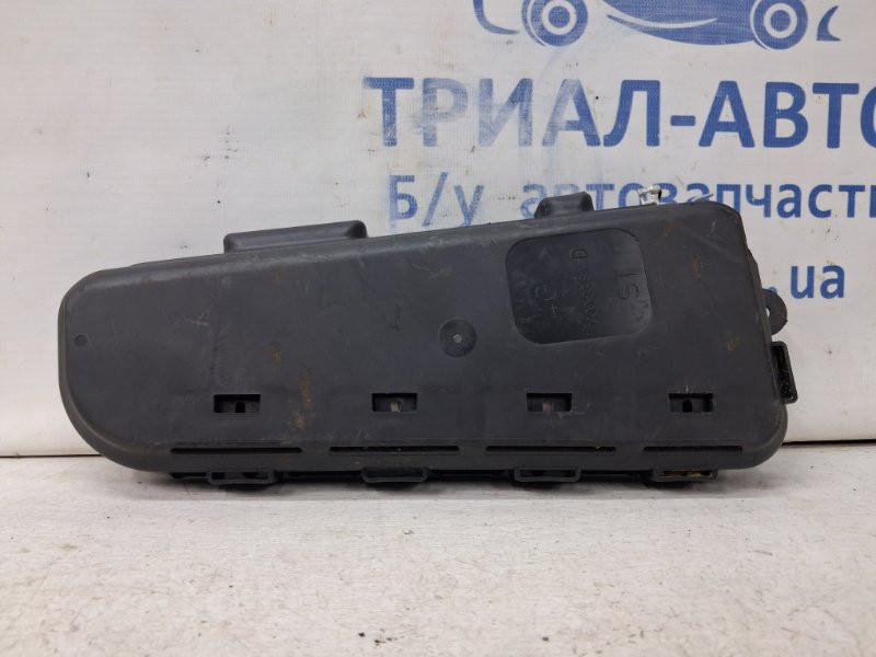 Подушка безопасности в кресло Nissan Qashqai J10 2.0 БЕНЗИН MR20DE 2006 лев. (б/у) Киев - изображение 1