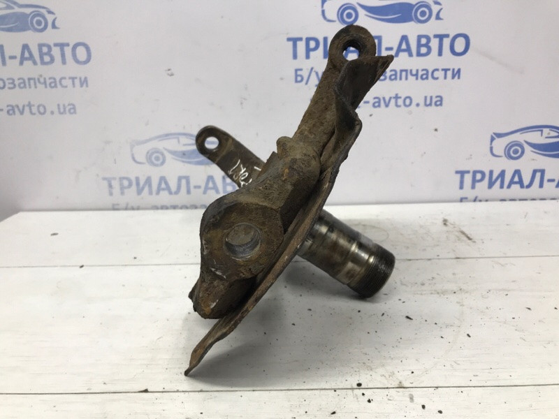 Кулак поворотный левый без ступицы Mitsubishi Pajero Sport K9 2.5 DIESEL 4D56 1996 (б/у) Київ - зображення 3