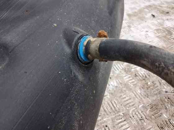 Бак топливный пластик Toyota Avensis T25 1.8 БЕНЗИН 1ZZFE 2002 (б/у) Киев