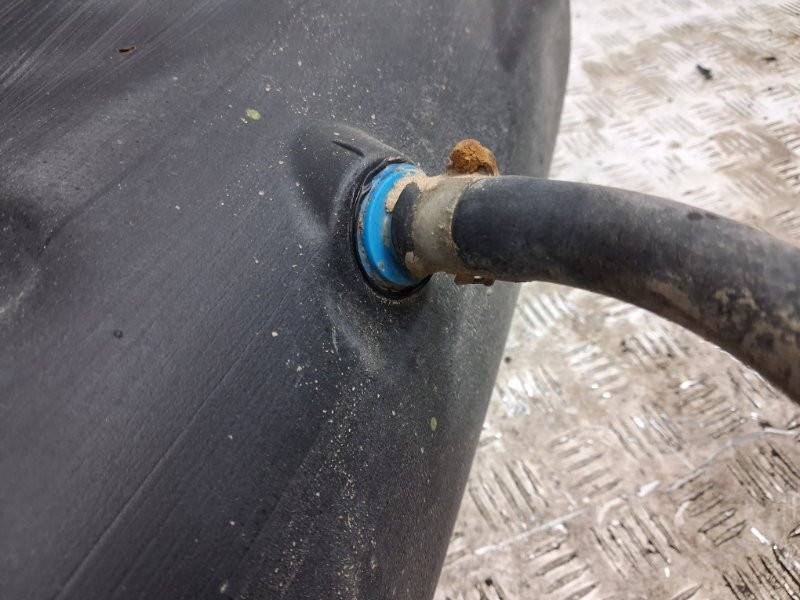 Бак топливный пластик Toyota Avensis 2002-2010 7700105040 (Арт. 62103) Киев - изображение 6