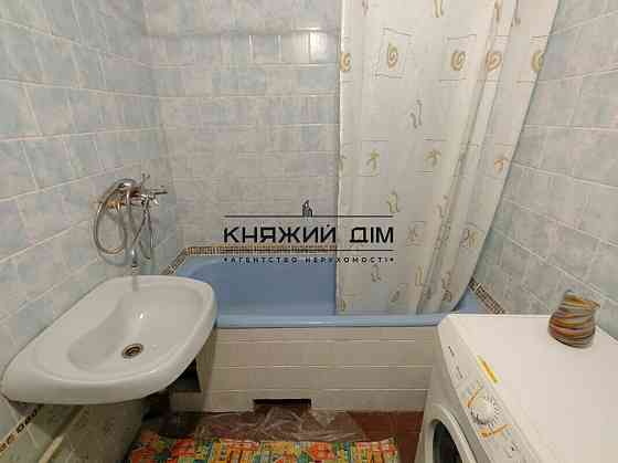 Без комісії!!! Продам 2-х кімнатну квартиру. Перший будинок від метро Академмістечко. Код: 21147089 Київ