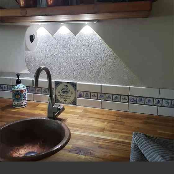 Сенсорный светильник LED с датчиком движения MZ-L1602 (40*10*400mm) Херсон