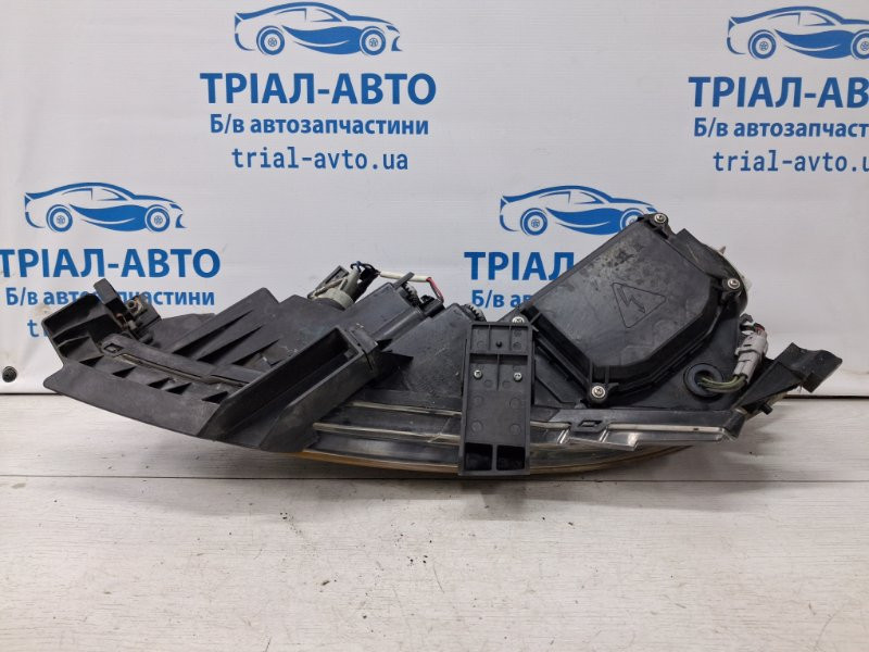 Фара правая Ксенон Mazda 6 GH 2.5 БЕНЗИН L5-VE 2007 (б/у) Киев - изображение 8