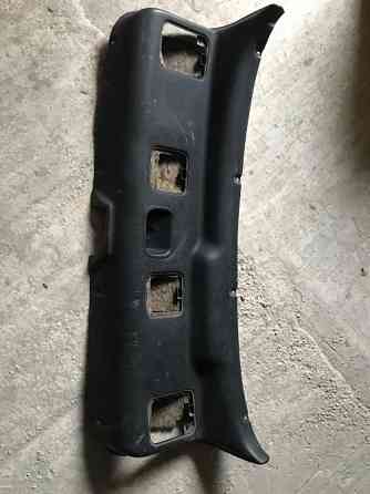Бу обшивка крышки багажника Renault Laguna 1, 7700410208, 7700410207, хетчбэк Кропивницький