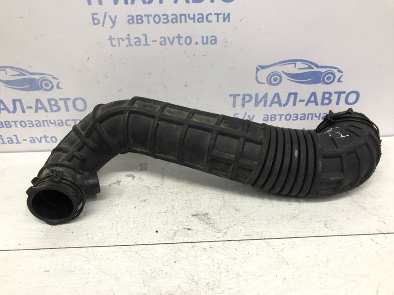 Патрубок воздушного фильтра SsangYong Korando C200 2.0 DIESEL 2010 (б/у) Київ - зображення 3