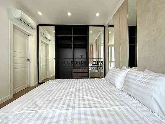 Продаж 2-кім. квартири ЖК Славутич Код: 21147751 Киев