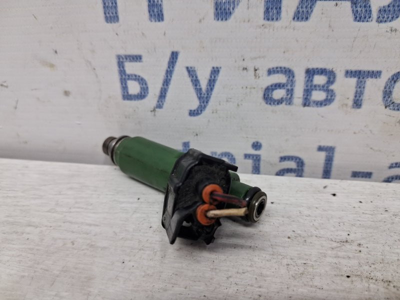 Форсунка топливная Toyota Avensis T25 1.8 БЕНЗИН 1ZZFE 2002 (б/у) Київ - зображення 2