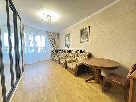 Продаж 3-к квартири за адресою Мішуги 2 код 21146895 Киев
