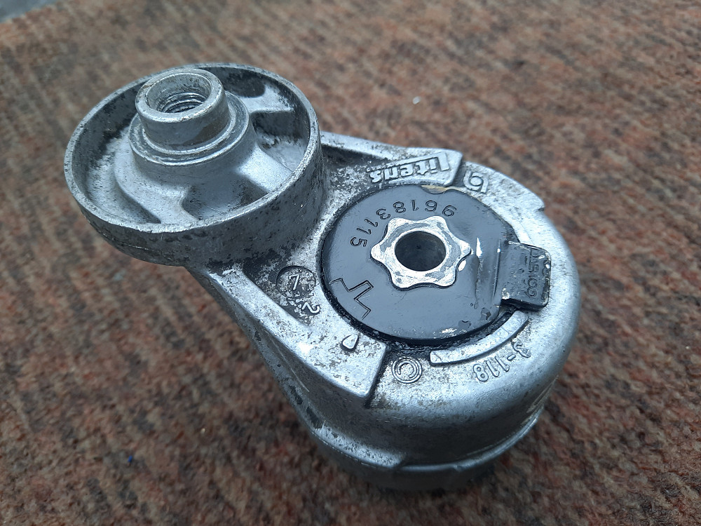 96183115 Ролик натяжного ремня Daewoo Nubira 1,6 Один болт Днепр - изображение 2