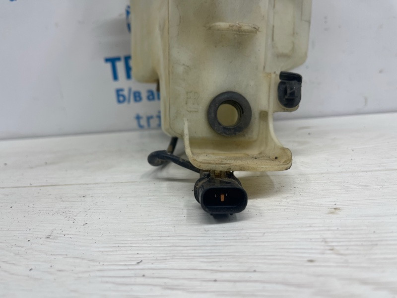 Бачок омывателя Kia Sorento XM 2.4 БЕНЗИН G4KJ 2009 (б/у) Киев - изображение 4