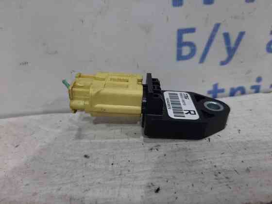 Датчик удара Toyota Avensis 2002-2010 8983405010 (Арт. 26509) Київ
