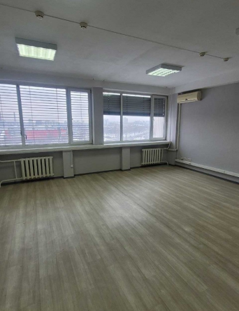 Чернігівська метро,вул Леоніда Каденюка 23,офіс 38м Київ