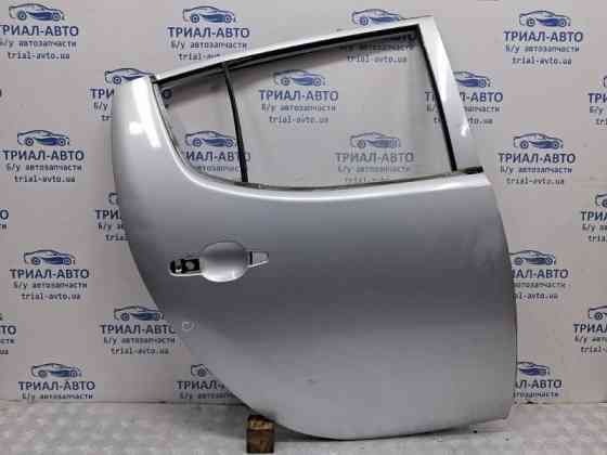 Дверь задняя правая Mitsubishi L200 KB 2.5 DIESEL 4D56 2006 (б/у) Київ