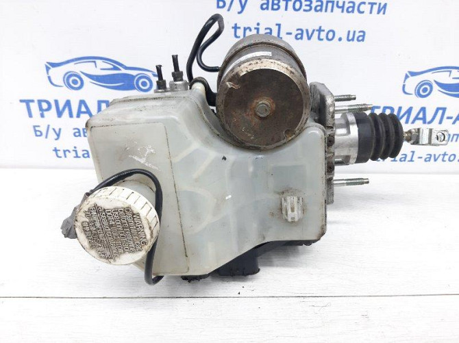 Блок abs Mitsubishi Pajero Wagon 4 3.2 ДИЗЕЛЬ 4M41 2007 (б/у) Київ - зображення 1