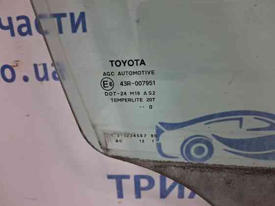 Стекло двери переднее правое Toyota Auris E150 1.6 БЕНЗИН 1ZRFAE 2006 (б/у) Київ